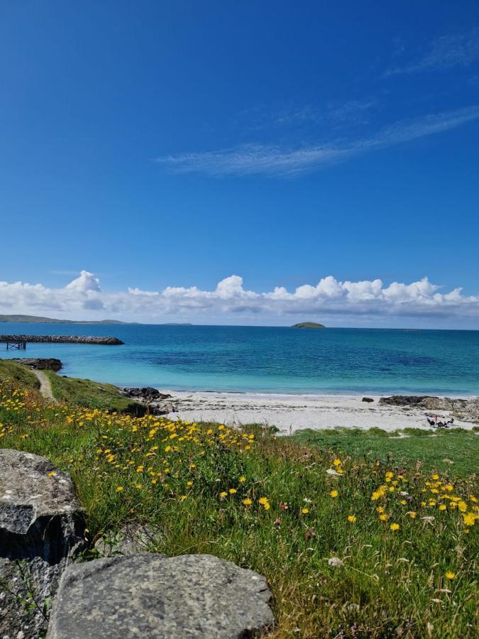 Вилла Loch An Eilean Pod Isle Of South Uist Pollachara Экстерьер фото