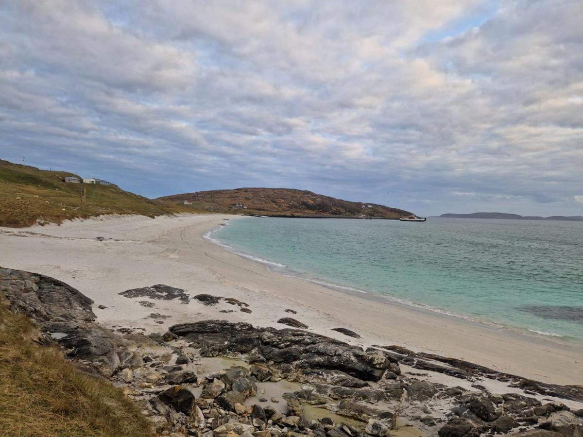 Вилла Loch An Eilean Pod Isle Of South Uist Pollachara Экстерьер фото